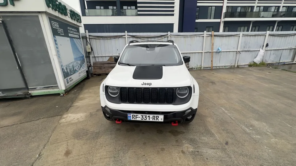 Jeep Renegade Trailhawk 4dr 4x4 Automatic 2023 — фото 1, купить с доставкой в Москву