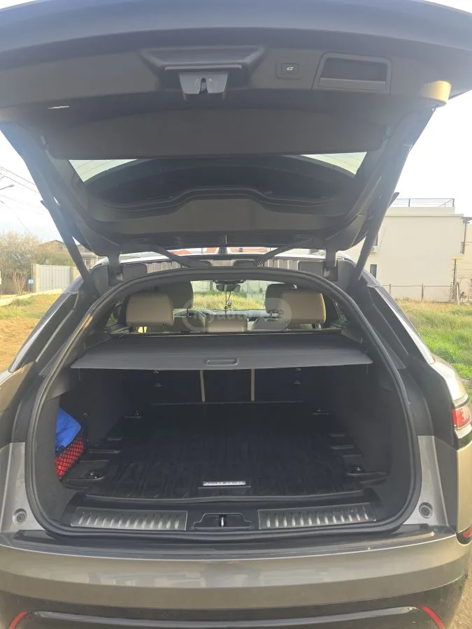 Land Rover Range Rover Velar 2024 — миниатюра 3