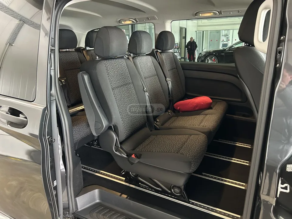 Mercedes-Benz Vito 2022 — миниатюра 2
