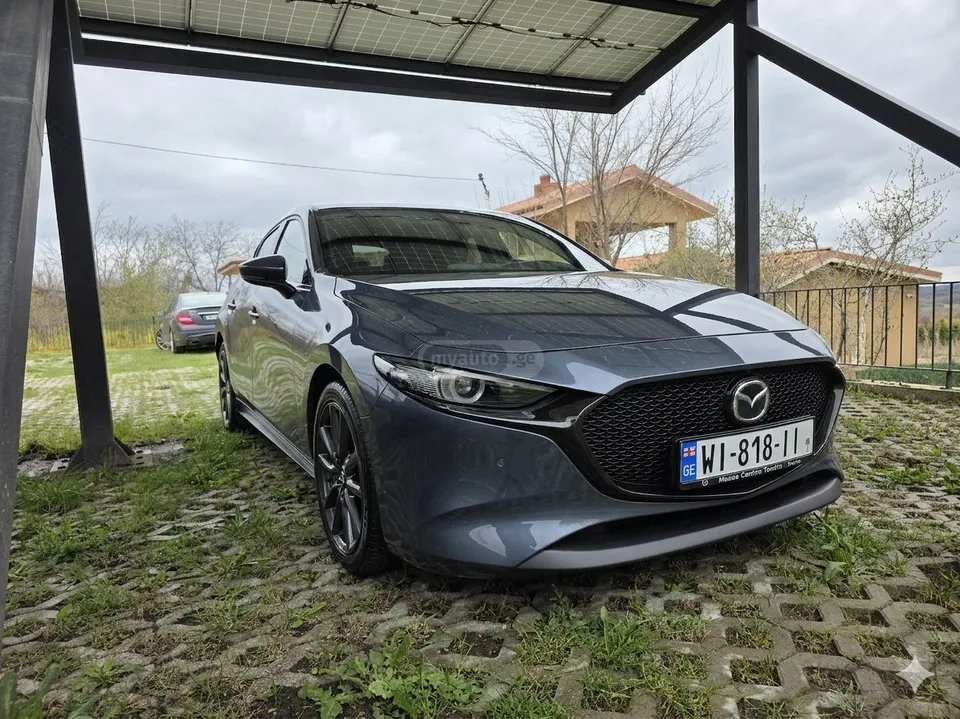 Mazda Mazda3 2025 — миниатюра 2