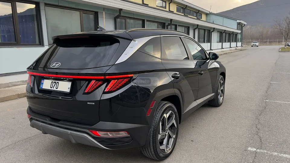 Hyundai Tucson 2022 — миниатюра 4