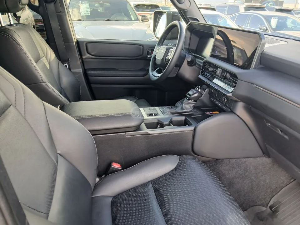 Toyota Land Cruiser Prado 2024 — миниатюра 4