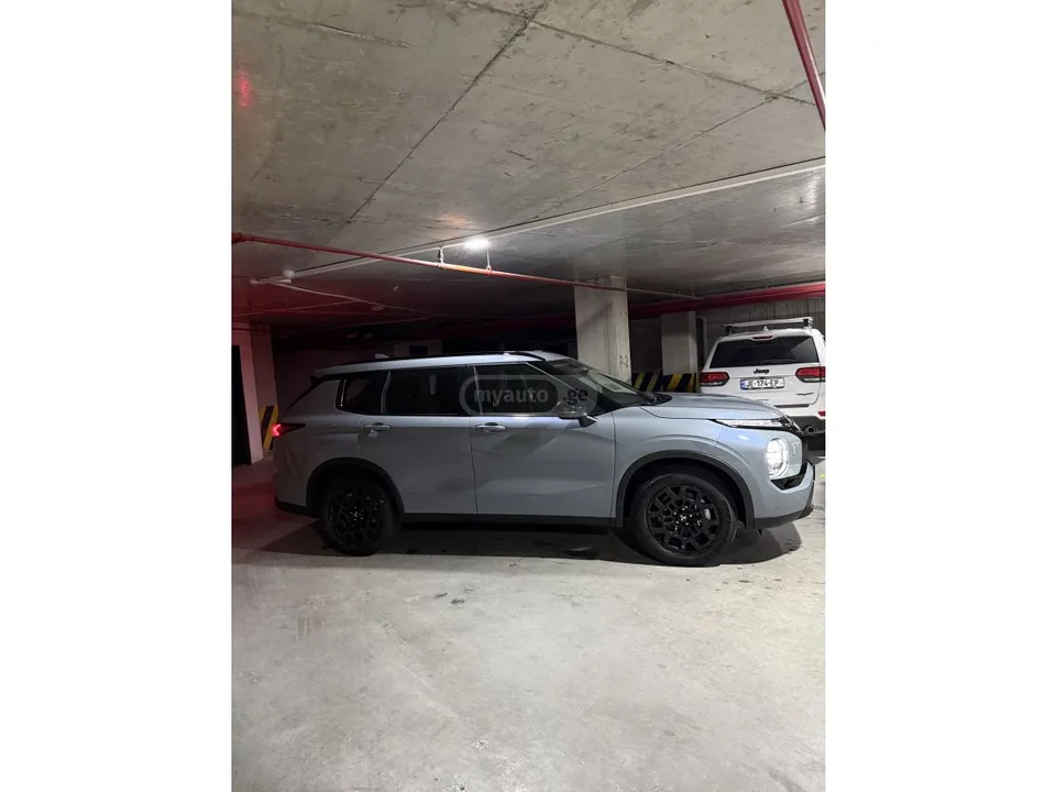 Mitsubishi Outlander 2025 — миниатюра 2