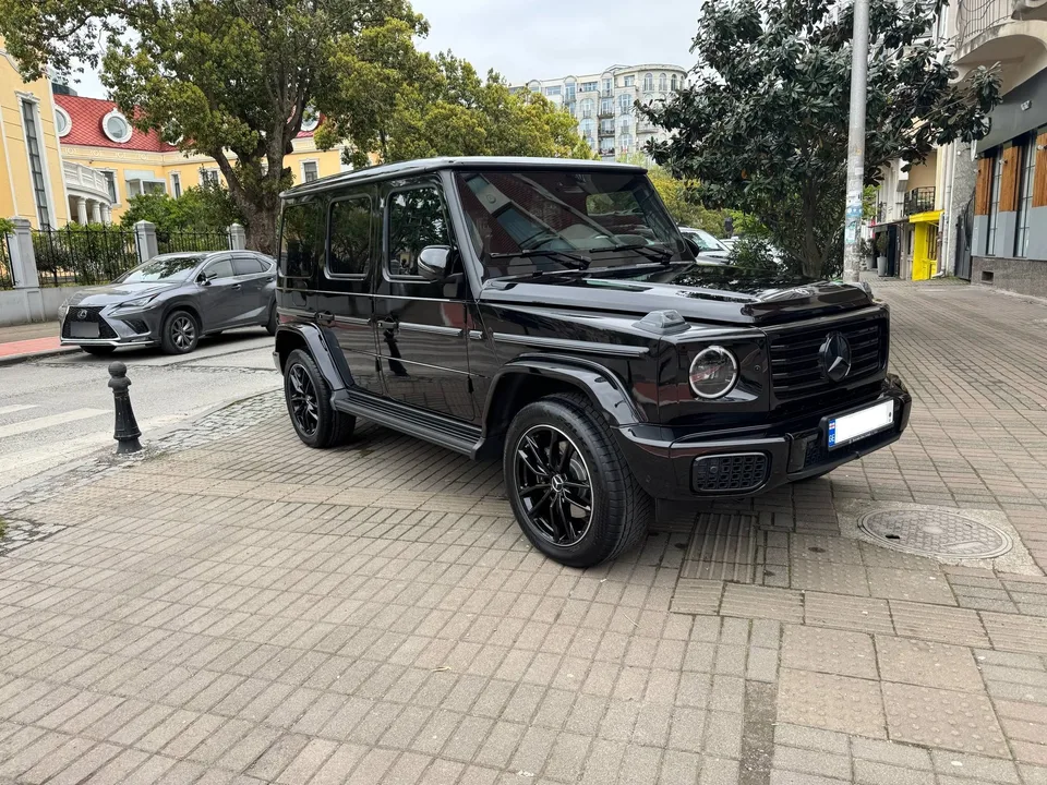 Mercedes-Benz G 500 2025 — фото 1, купить с доставкой в Москву
