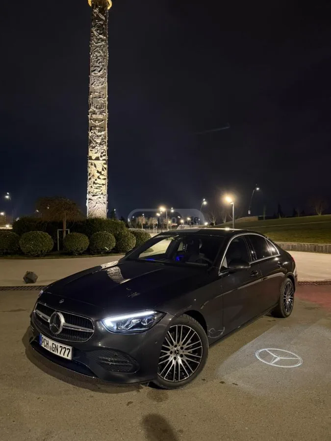 Mercedes-Benz C 300 2025 — фото 1, купить с доставкой в Москву