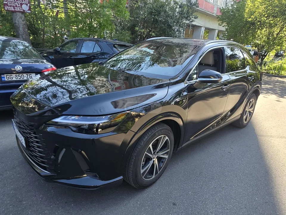 Lexus RX 350 Premium 4dr All-Wheel Drive Au 2023 — миниатюра 3