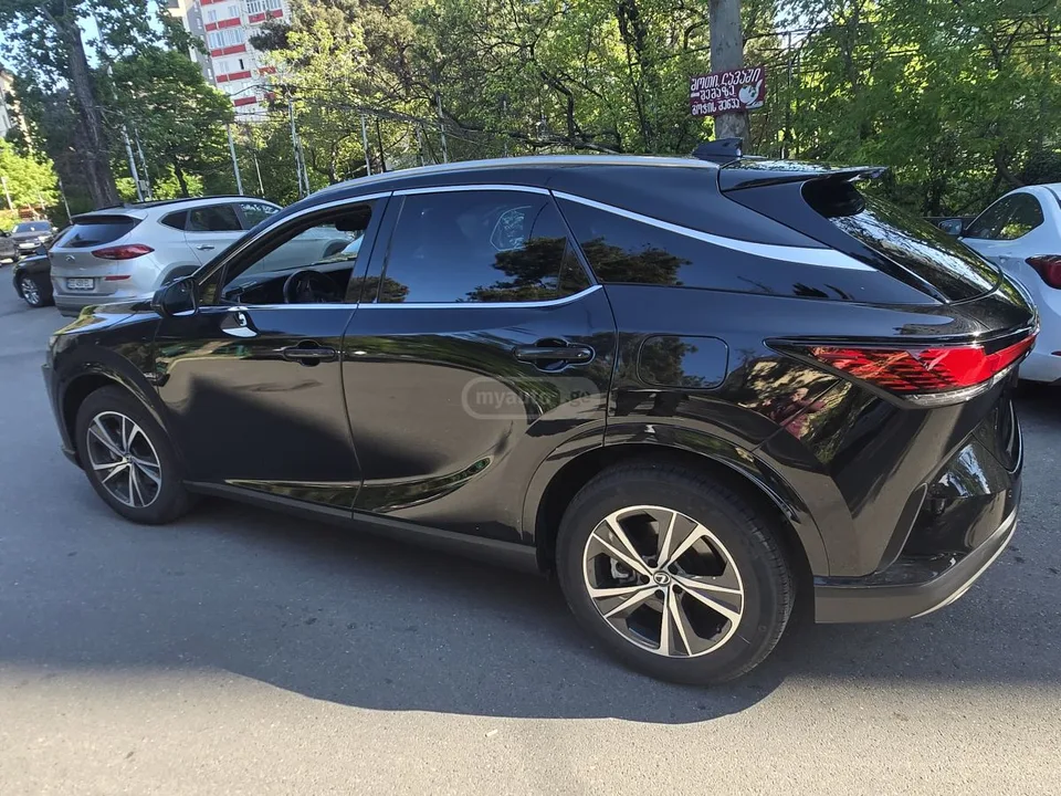 Lexus RX 350 Premium 4dr All-Wheel Drive Au 2023 — миниатюра 4