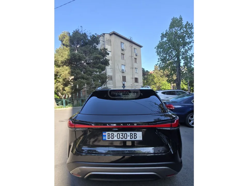 Lexus RX 350 Premium 4dr All-Wheel Drive Au 2023 — миниатюра 5