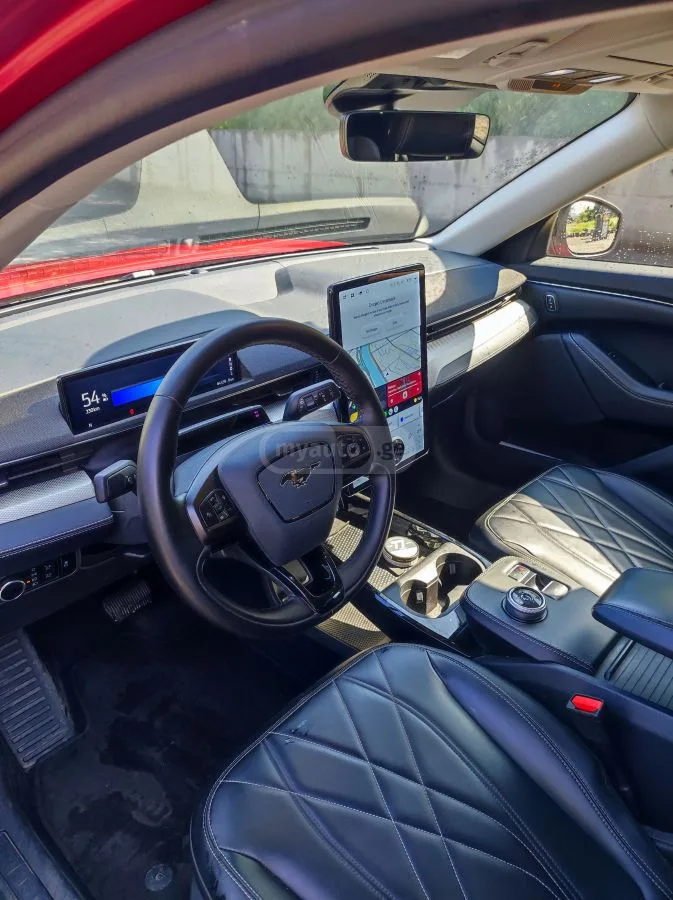Ford Mustang Mach-E 2023 — миниатюра 4