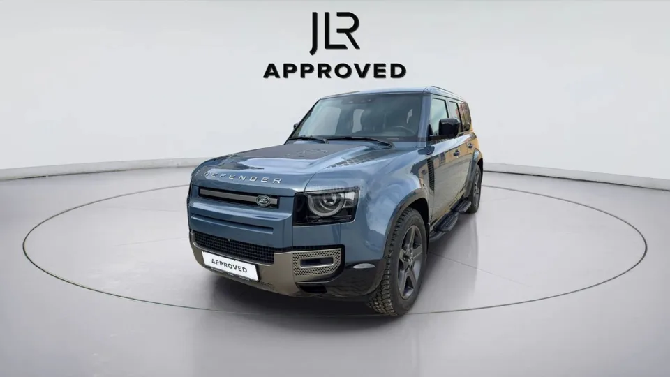 Land Rover Defender 110 2024 — фото 1, купить с доставкой в Москву