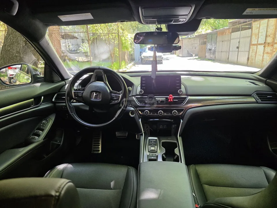 Honda Accord 2022 — миниатюра 5