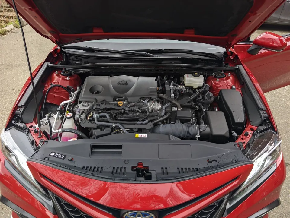 Toyota Camry XSE 4dr Sedan CVT 2023 — миниатюра 3