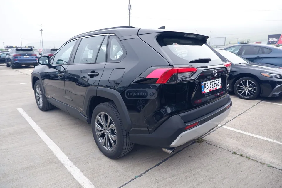 Toyota RAV4 2024 — миниатюра 5