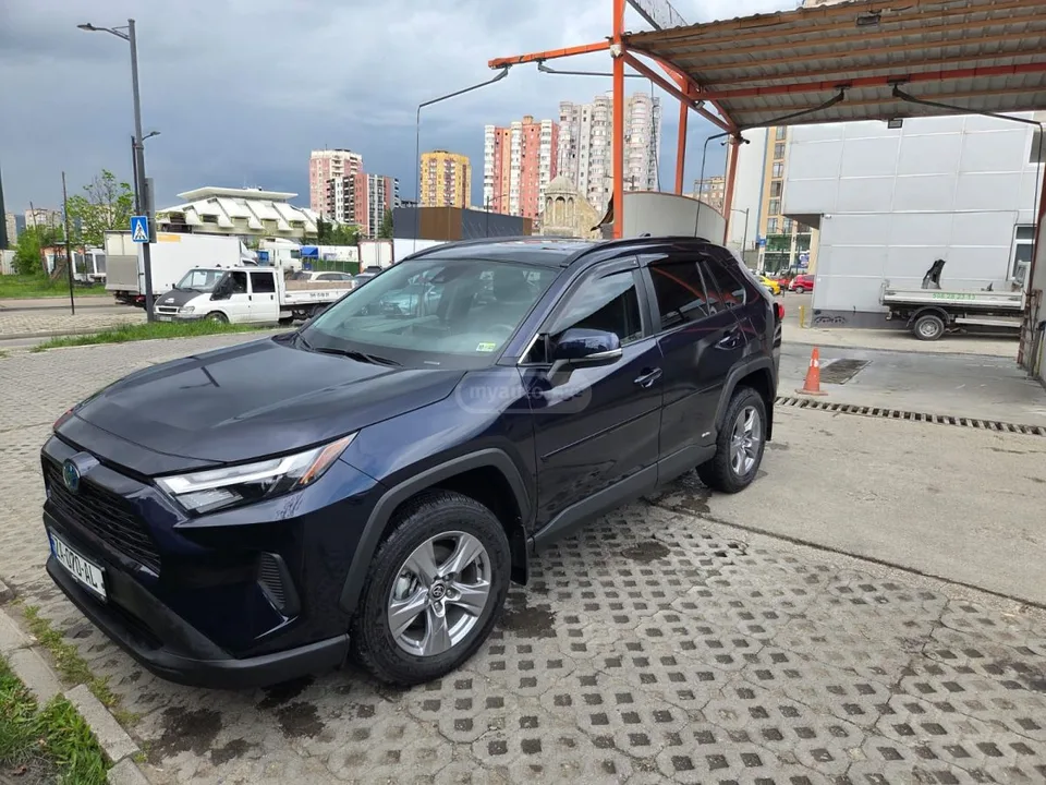 Toyota RAV4 2024 — миниатюра 3
