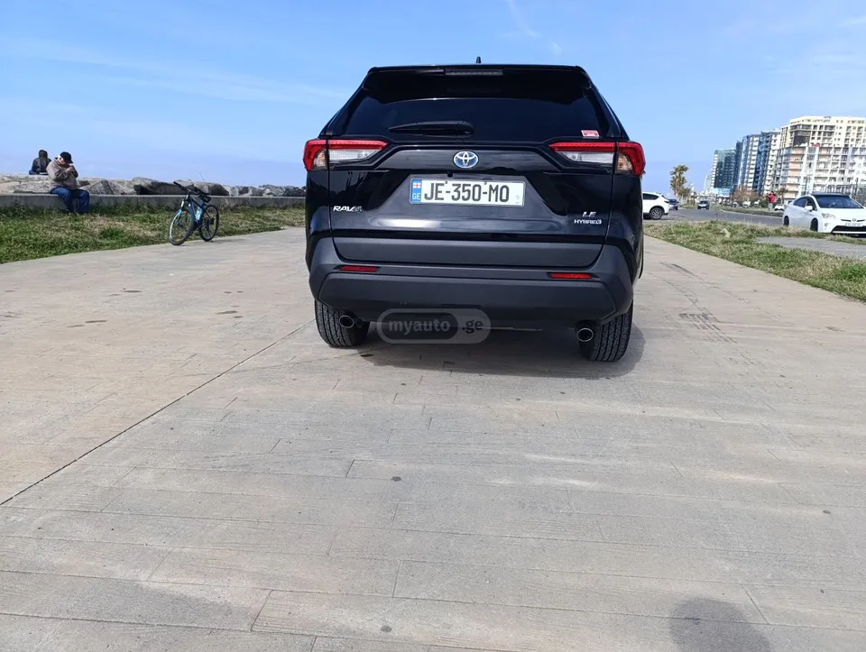 Toyota RAV4 LE 4dr All Wheel Drive Automat 2024 — миниатюра 4