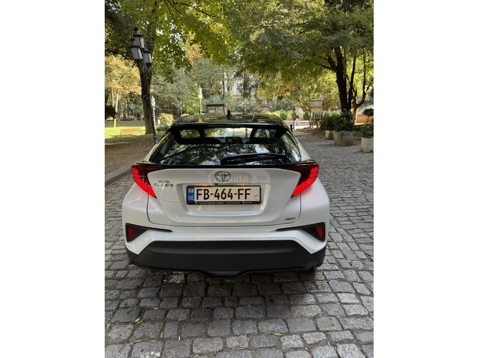 Toyota C-HR 4x4 2023 — миниатюра 2