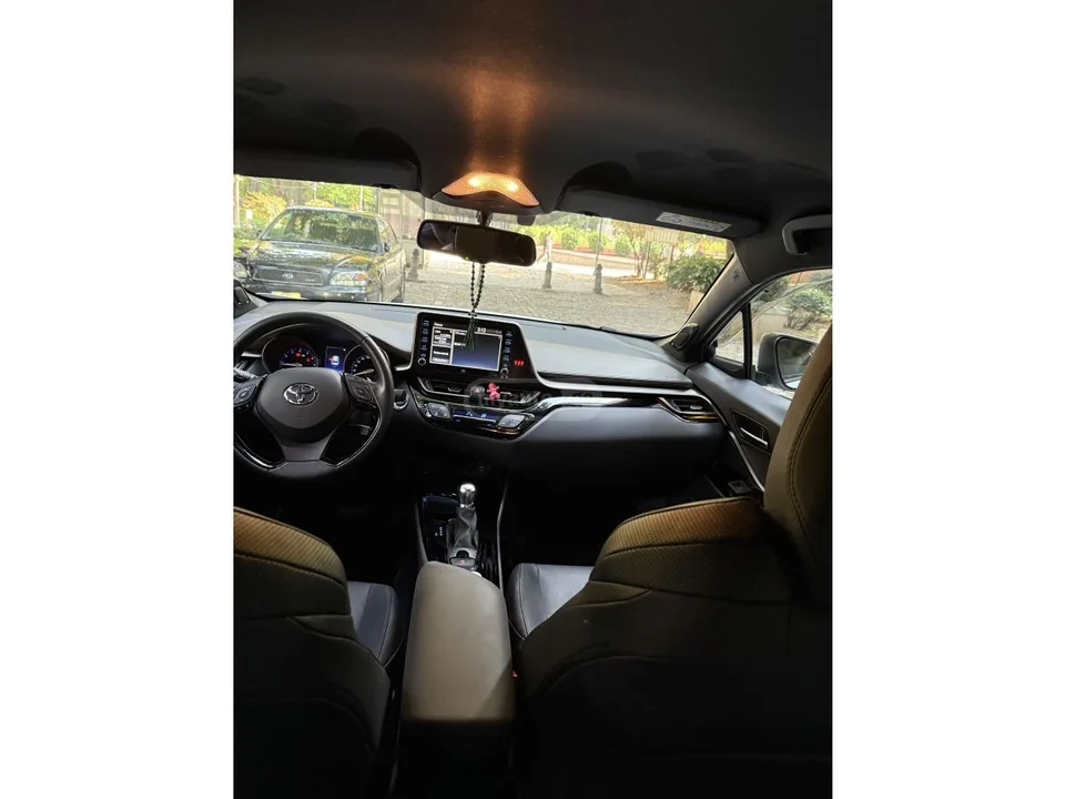 Toyota C-HR 4x4 2023 — миниатюра 3