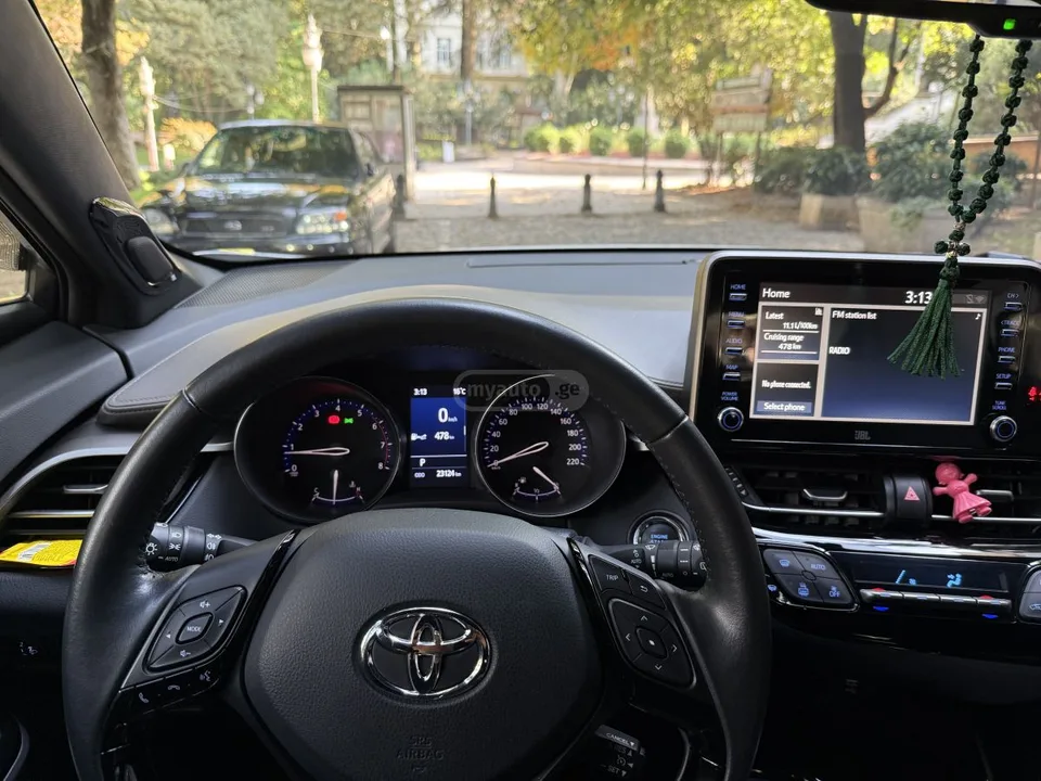 Toyota C-HR 4x4 2023 — миниатюра 5