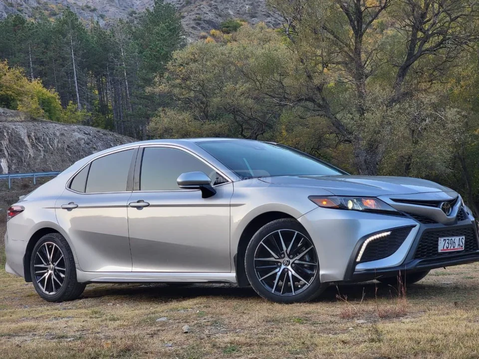Toyota Camry 2023 — миниатюра 5