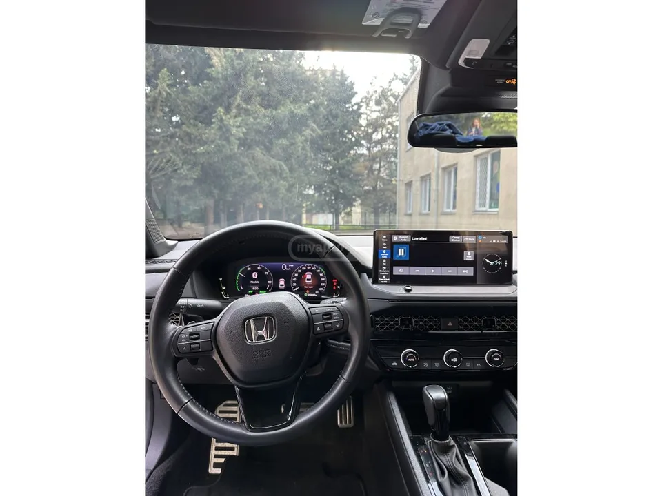 Honda Accord 2023 — миниатюра 3