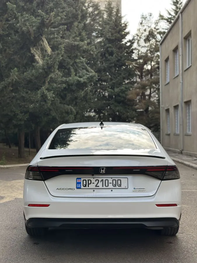 Honda Accord 2023 — миниатюра 4