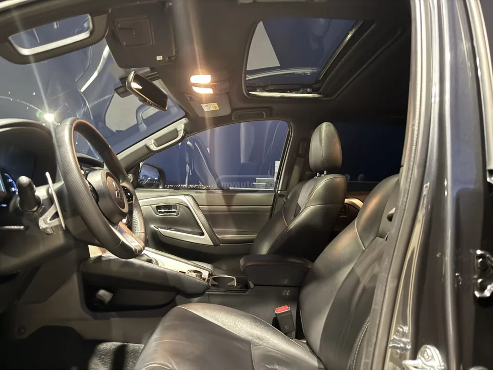 Mitsubishi Pajero Sport 2024 — миниатюра 5
