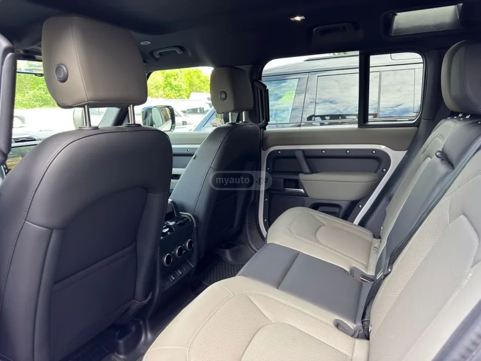 Land Rover Defender 110 2025 — миниатюра 4