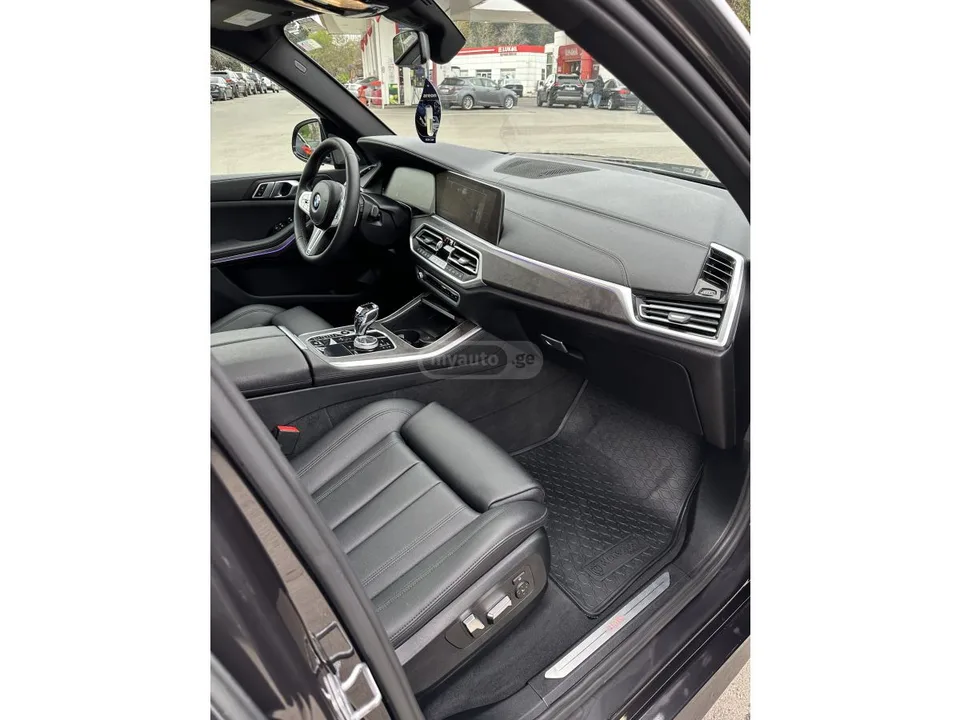 BMW X5 xDrive40i 4dr All-Wheel Drive 2022 — миниатюра 4
