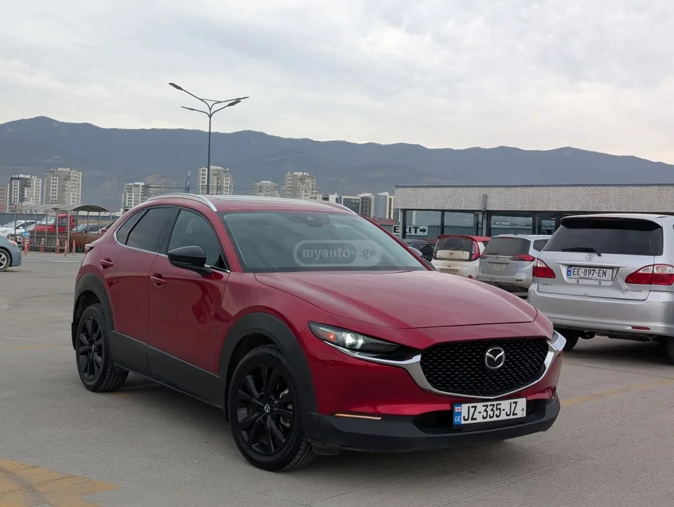 Mazda CX-30 Premium turbo 2022 — фото 1, купить с доставкой в Москву