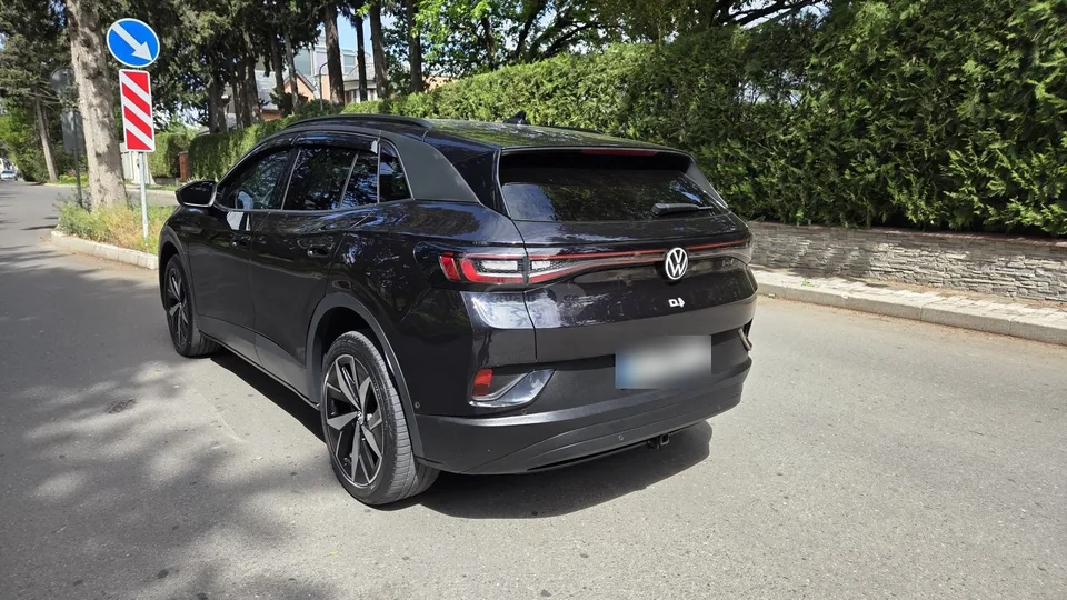 Volkswagen ID.4 2023 — миниатюра 4