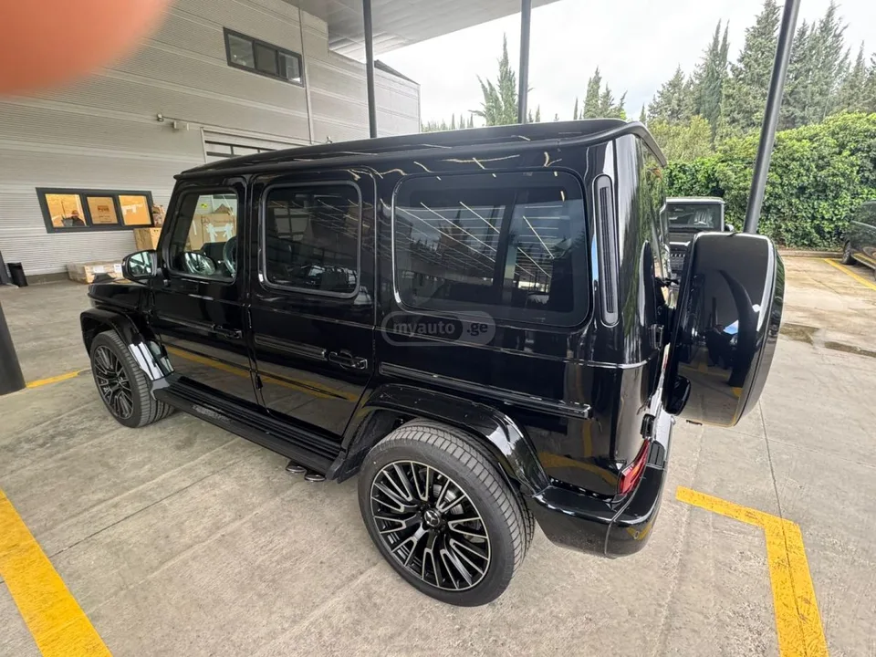 Mercedes-Benz G 63 AMG AMG 2026 — миниатюра 4