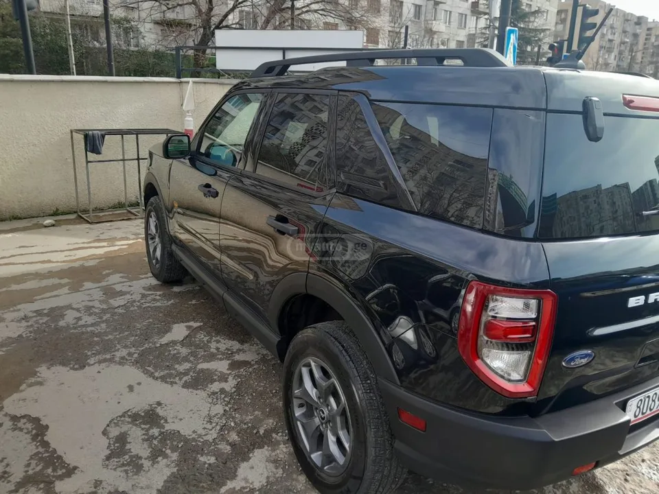 Ford Bronco Sport Badlands 4dr 4x4 Automatic 2022 — миниатюра 2
