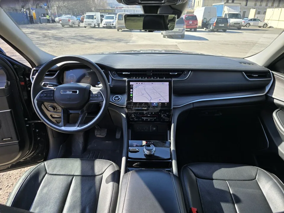 Jeep Grand Cherokee Limited 4dr 4x4 Automatic 2022 — миниатюра 2