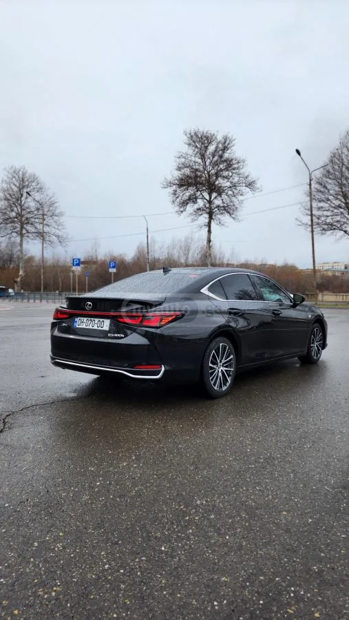 Lexus ES 300 2024 — миниатюра 2
