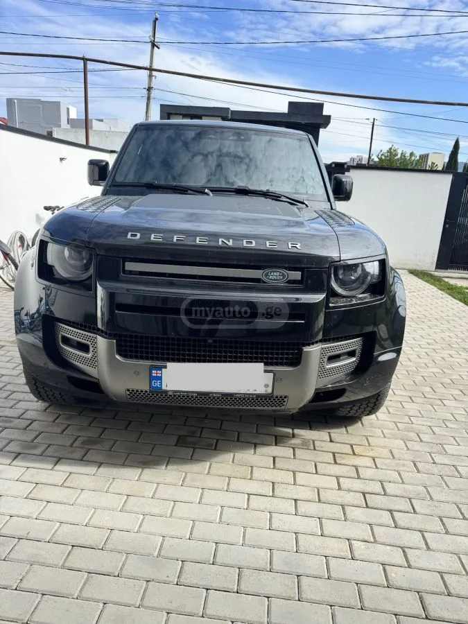 Land Rover Defender 110 2024 — миниатюра 3