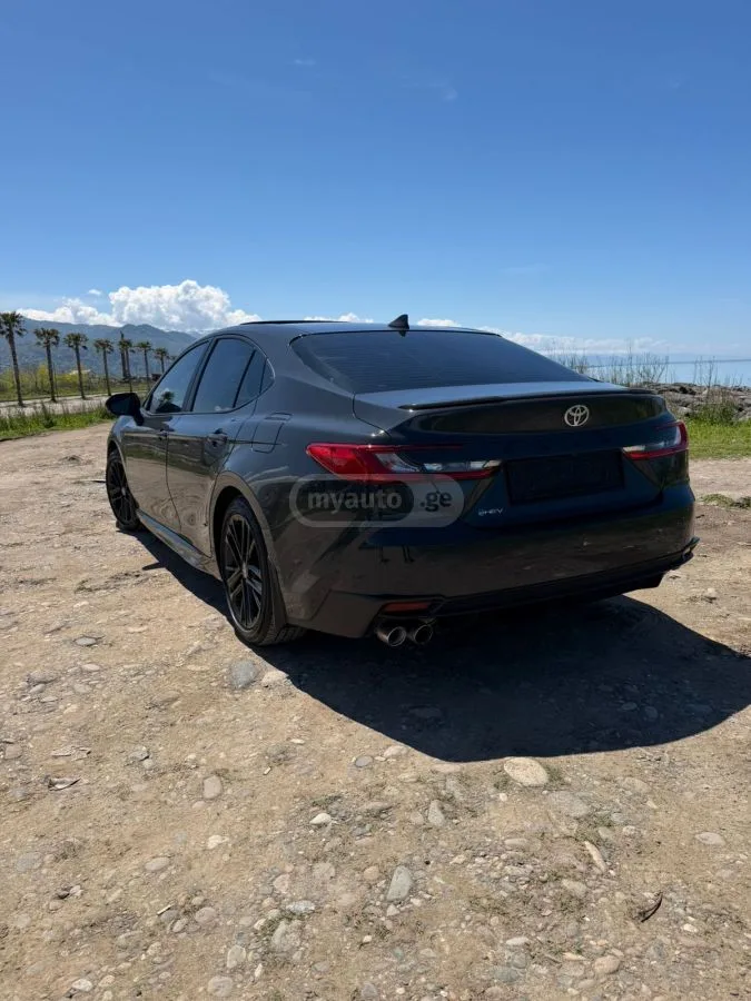 Toyota Camry xse 2025 — миниатюра 4