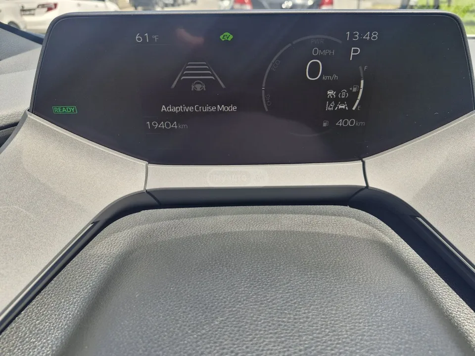 Toyota Prius XLE 2024 — миниатюра 3