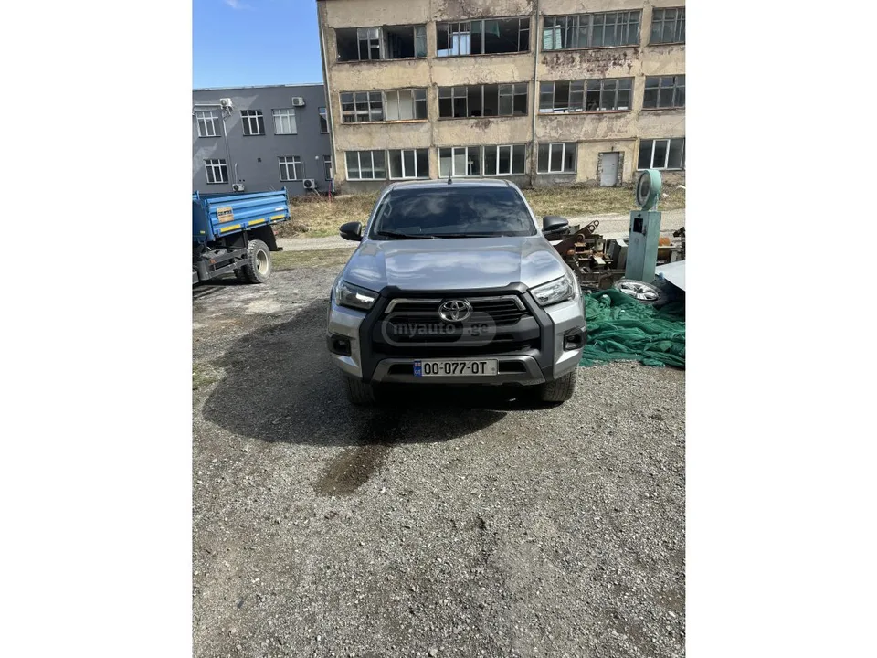 Toyota Hilux FULL 2022 — фото 1, купить с доставкой в Москву