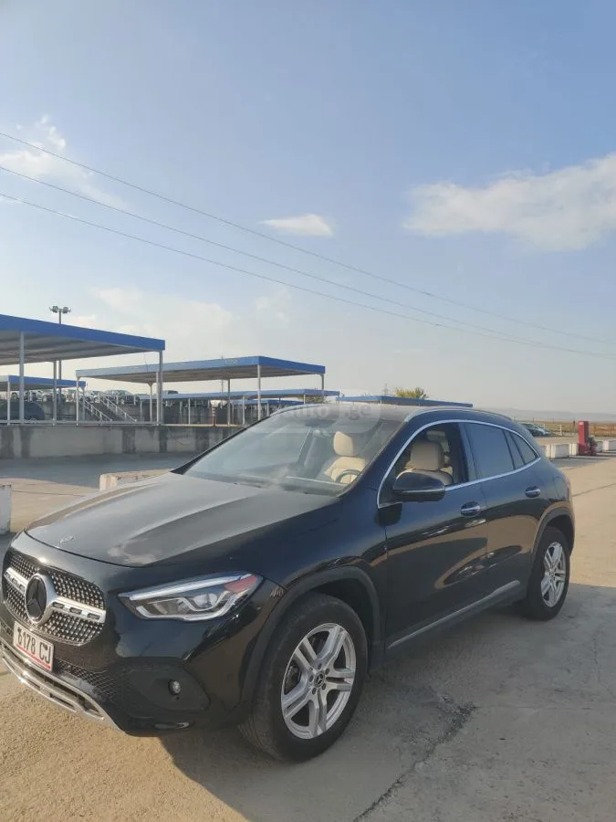 Mercedes-Benz GLA 250 2022 — миниатюра 2