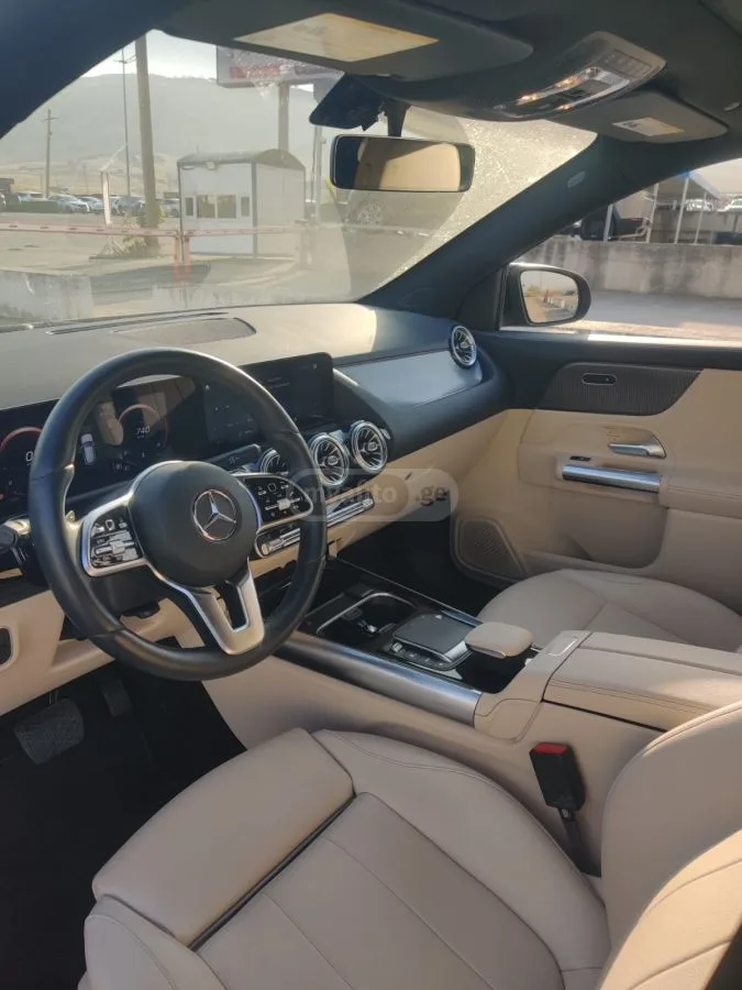 Mercedes-Benz GLA 250 2022 — миниатюра 4