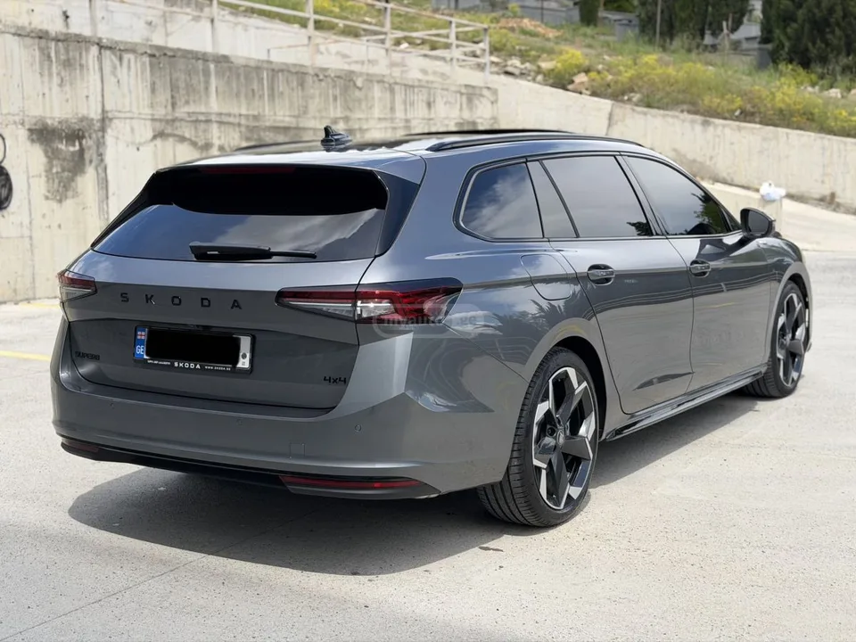 Skoda Superb 2026 — миниатюра 4