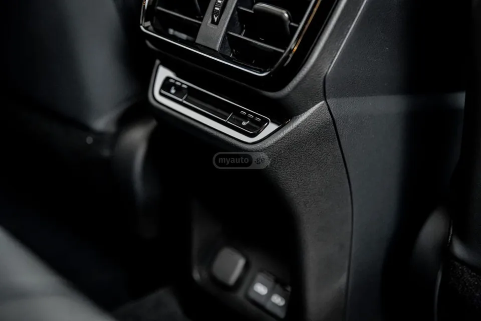 Lexus NX 350 2023 — миниатюра 4