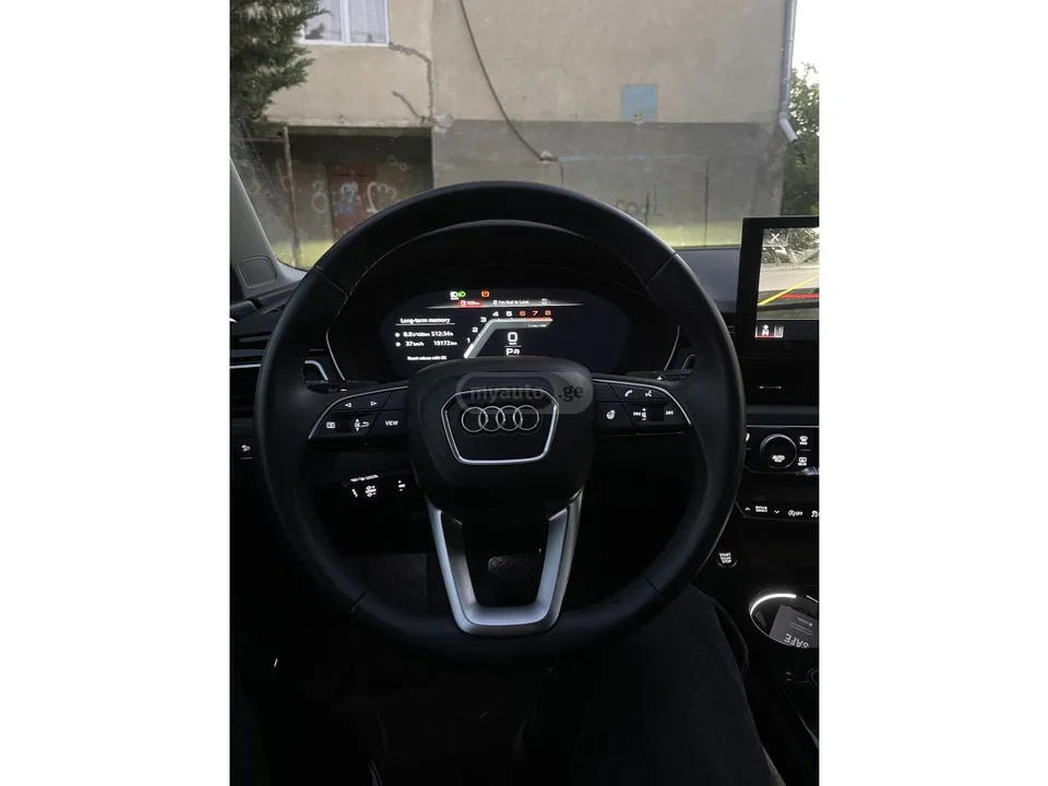 Audi A4 40 Premium 4dr All-Wheel Drive 2023 — миниатюра 5