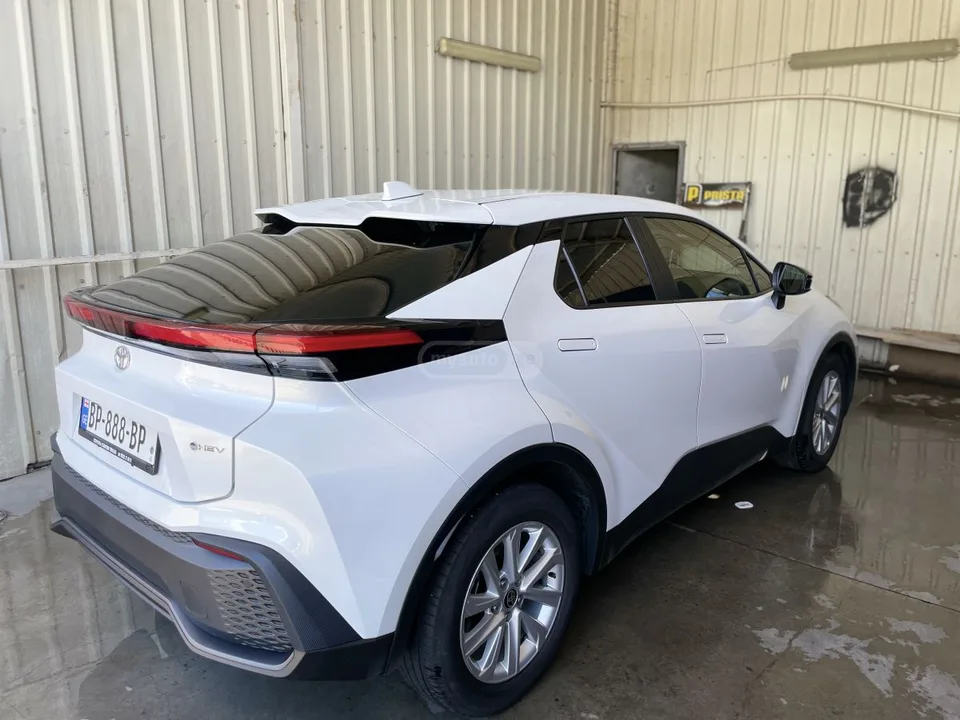 Toyota CHR 2024 — миниатюра 4