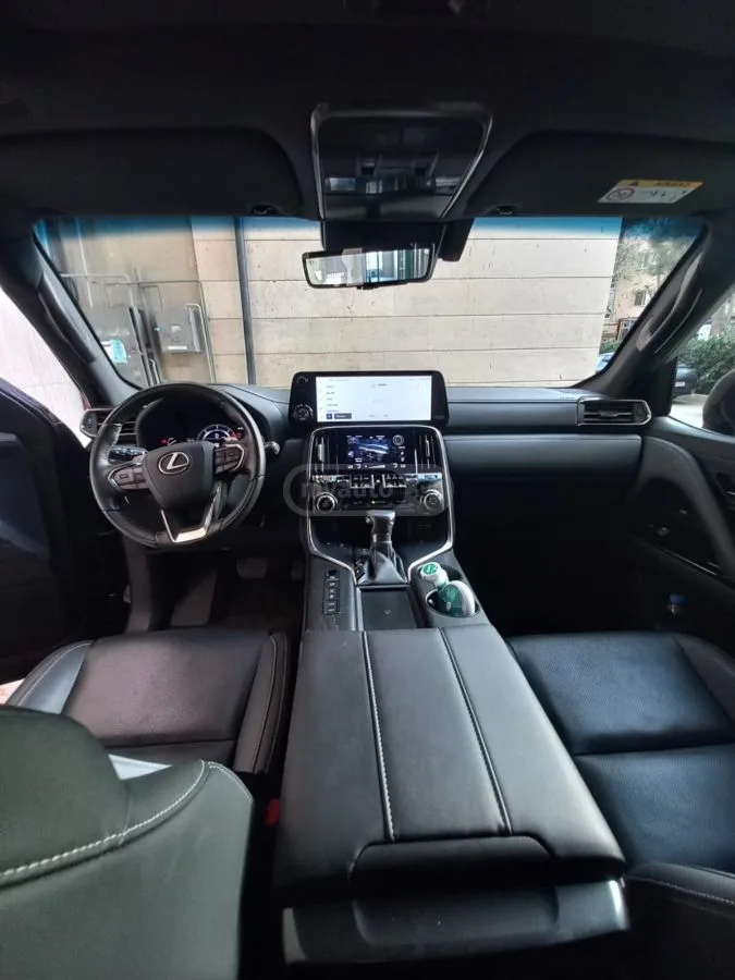 Lexus LX 500 2024 — миниатюра 5