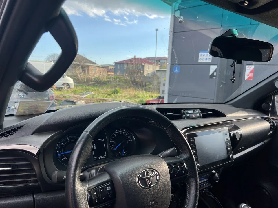 Toyota Hilux 2025 — миниатюра 5