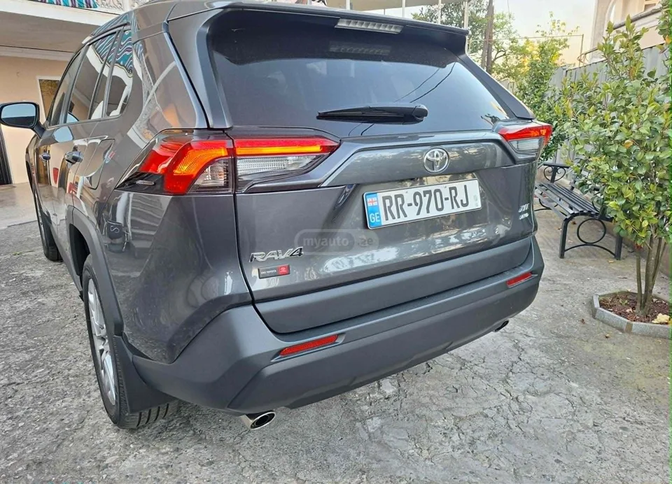 Toyota RAV4 2025 — миниатюра 2