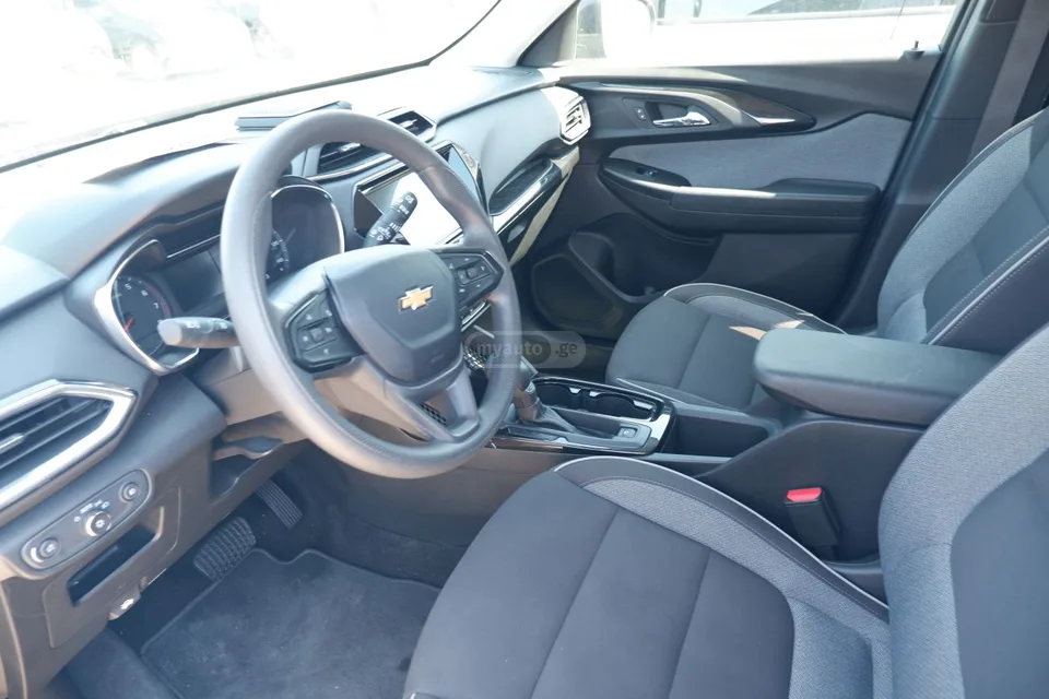 Chevrolet Trailblazer 2023 — миниатюра 3