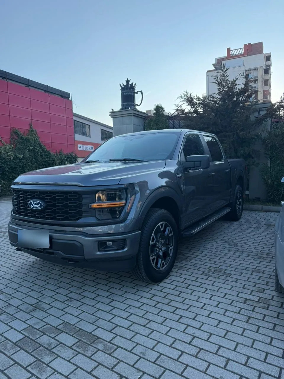 Ford F-150 STX 2024 — фото 1, купить с доставкой в Москву