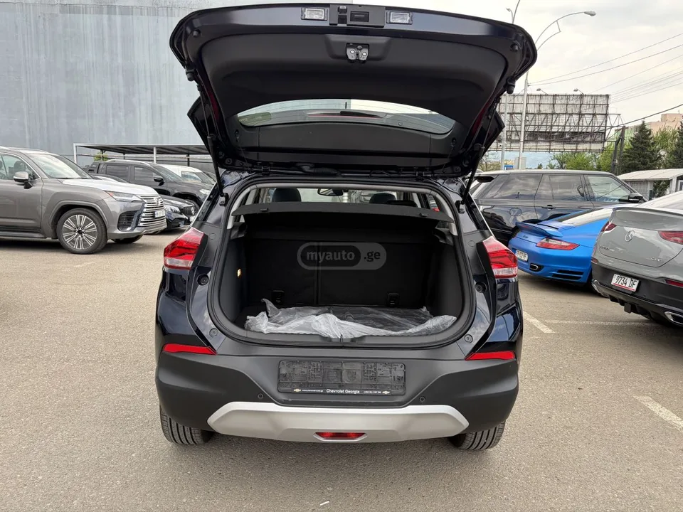 Chevrolet Tracker 2024 — миниатюра 3